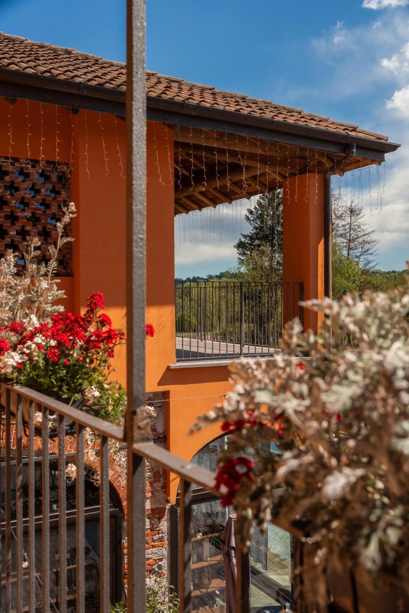 Equirelais Hotel Lomnago Kültér fotó