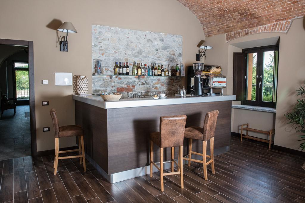 Equirelais Hotel Lomnago Kültér fotó