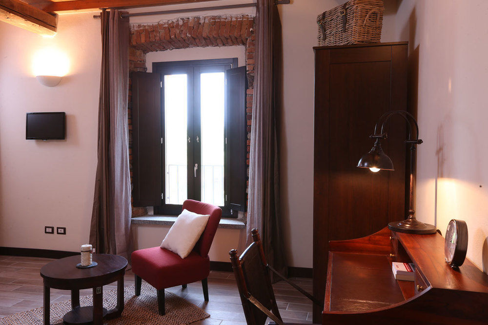 Equirelais Hotel Lomnago Kültér fotó